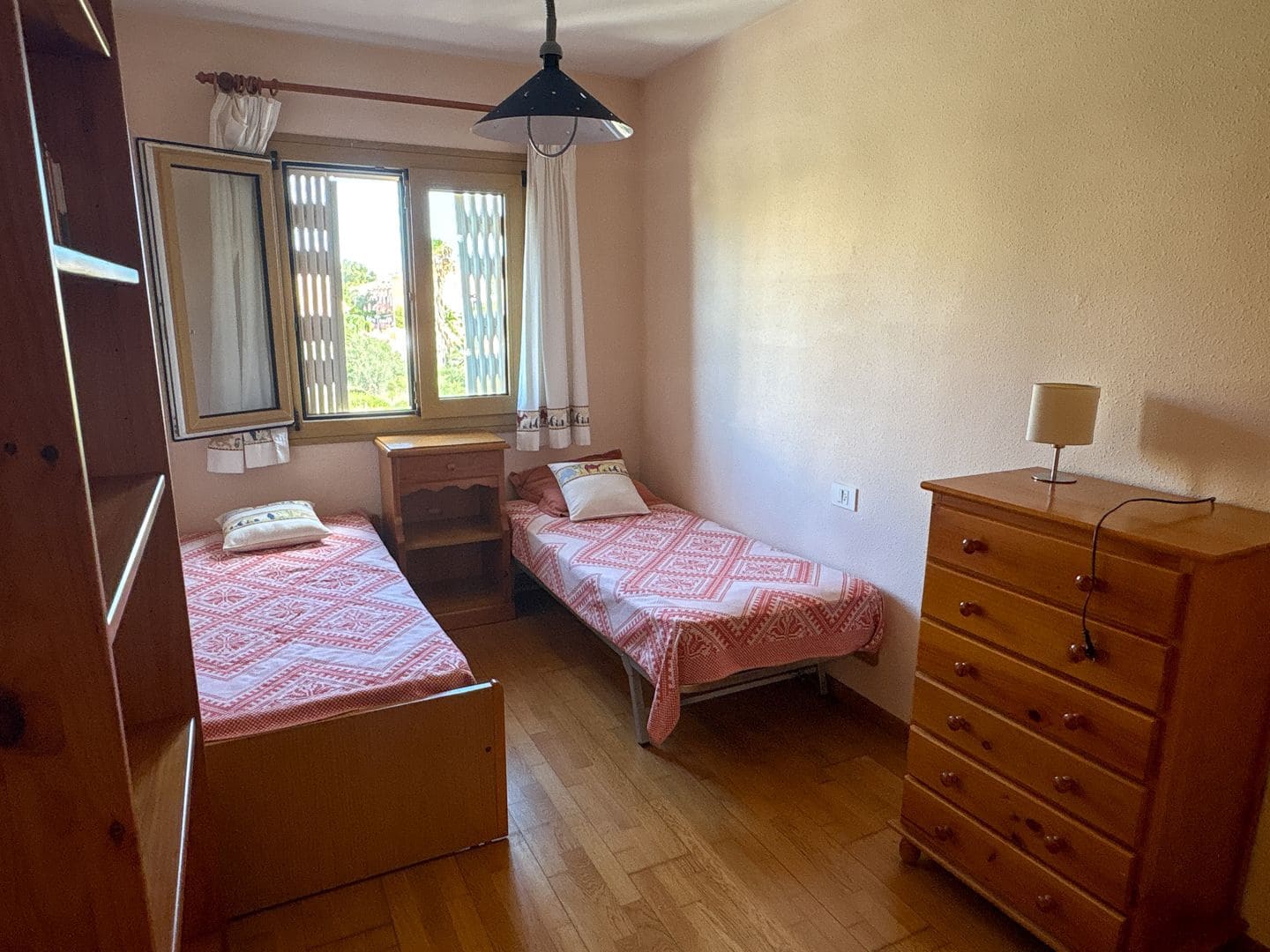 Adosado de 3 habitaciones en Dénia en venta con piscina garaje - 349.000 € (Ref: 9921419)