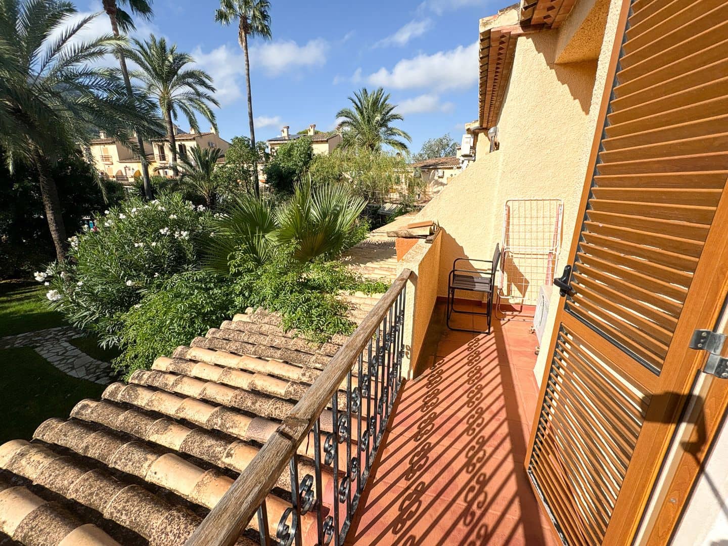 Adosado de 3 habitaciones en Dénia en venta con piscina garaje - 349.000 € (Ref: 9921419)