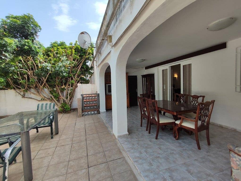 2 sovrum Radhus till salu i Denia med garage - 270 000 € (Ref: 9921420)