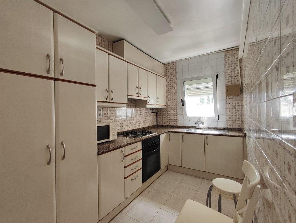 2 sovrum Radhus till salu i Denia med garage - 270 000 € (Ref: 9921420)