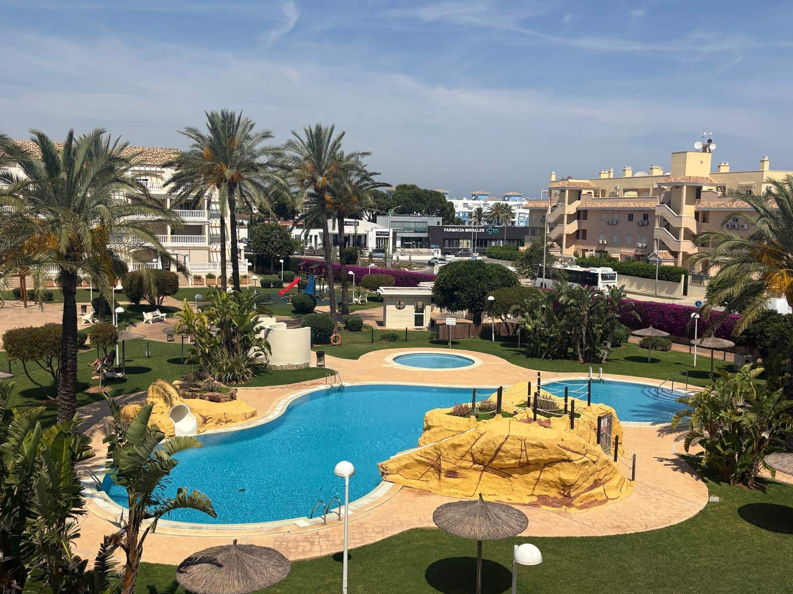 3 chambre Appartement à vendre à Denia avec piscine garage - 335 000 € (Ref: 9941288)