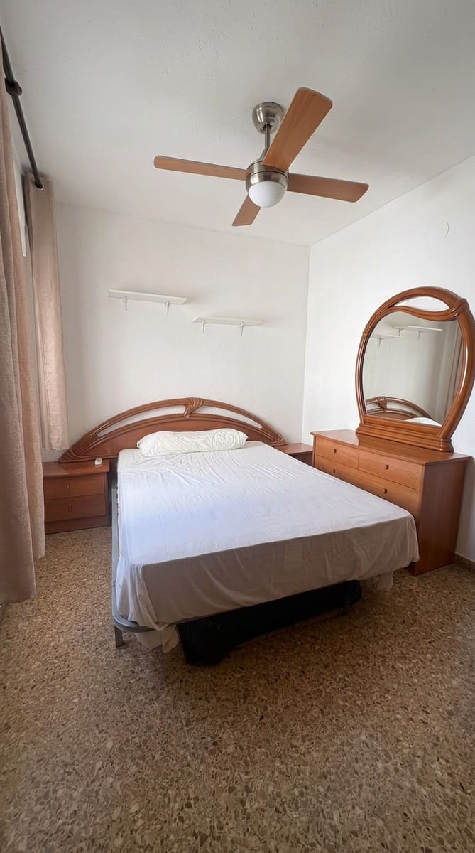 4 sovrum Lägenhet till salu i Denia - 210 000 € (Ref: 9979280)