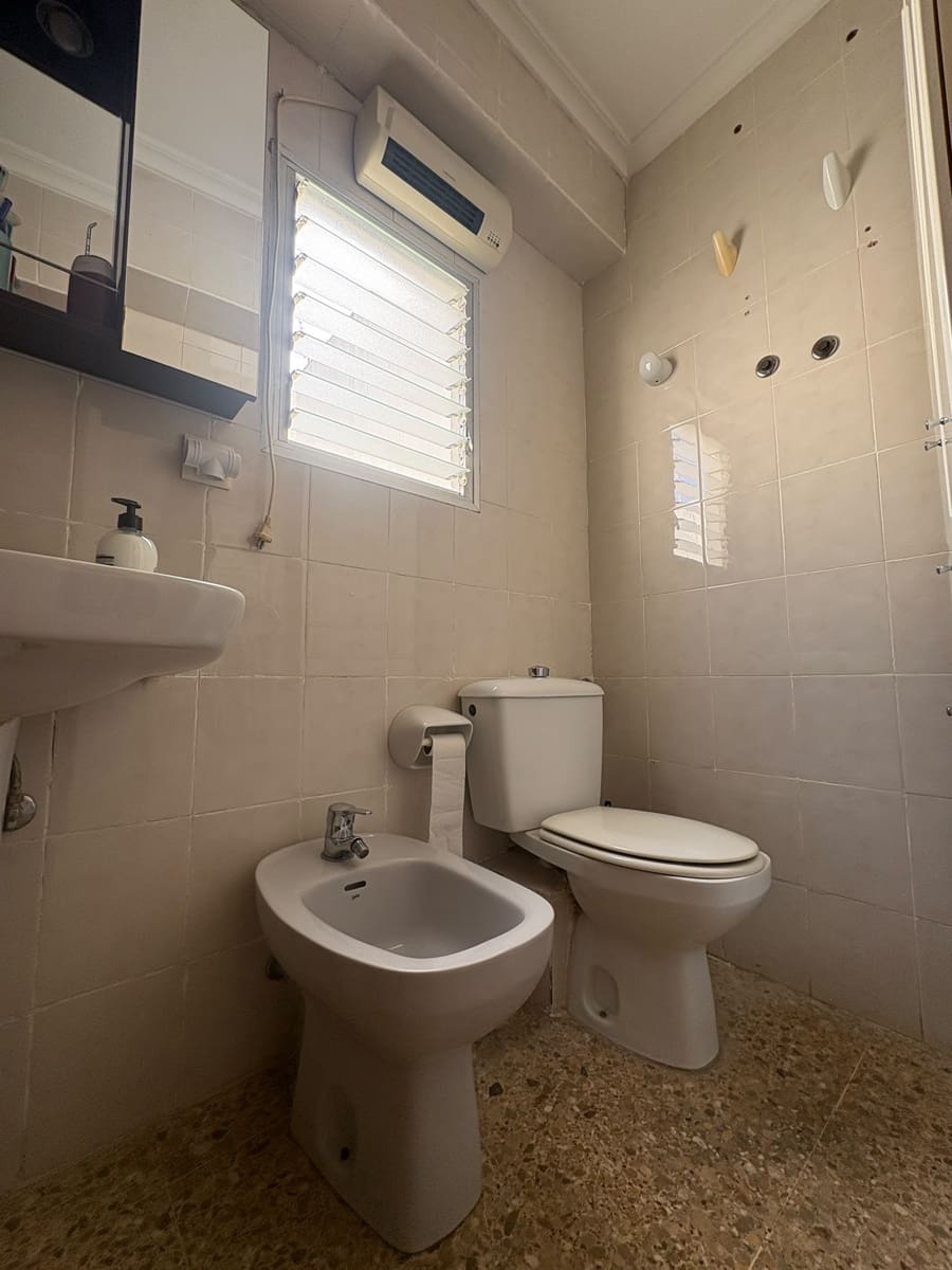 4 sovrum Lägenhet till salu i Denia - 210 000 € (Ref: 9979280)