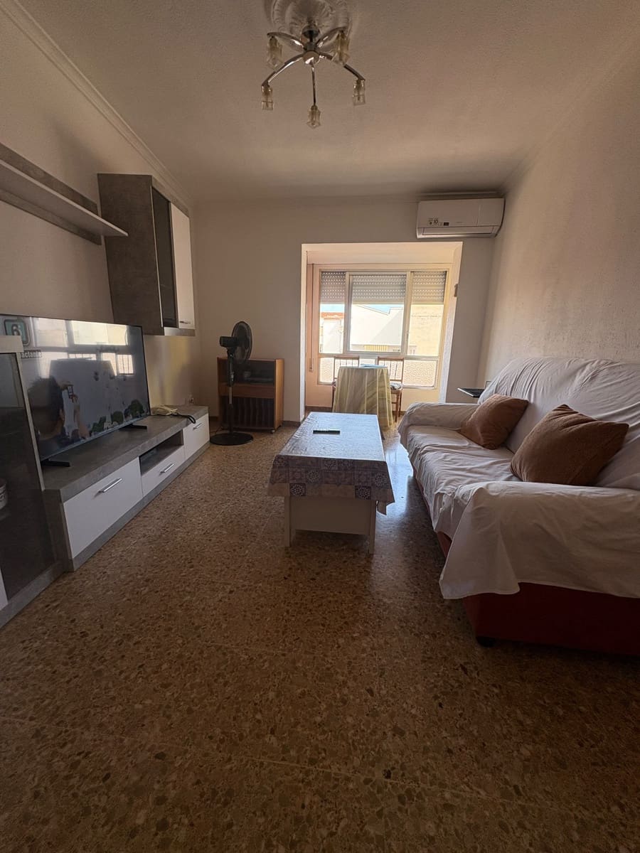 4 sovrum Lägenhet till salu i Denia - 210 000 € (Ref: 9979280)