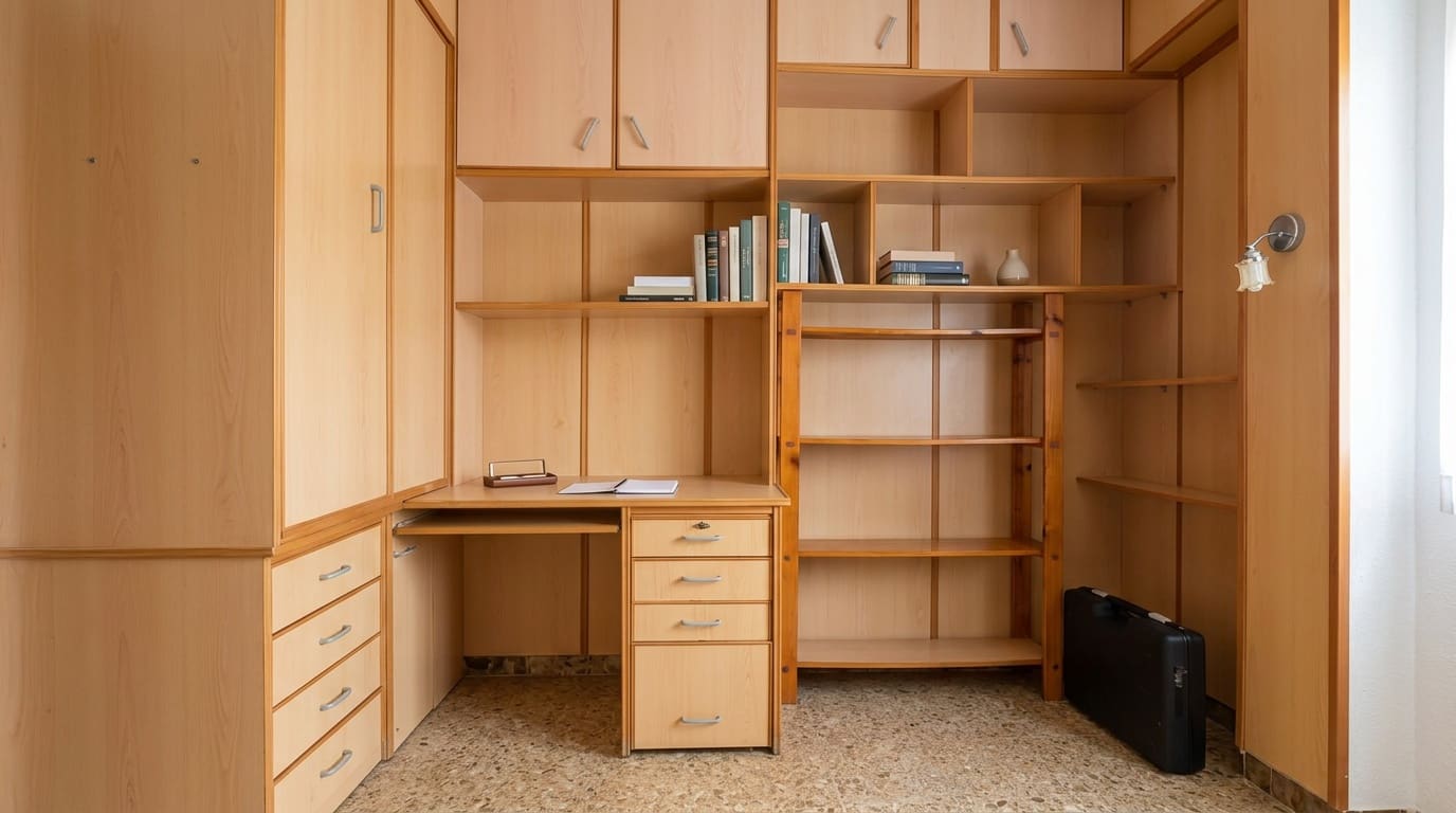 4 sovrum Lägenhet till salu i Denia - 210 000 € (Ref: 9979280)