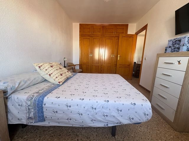 4 soverom Leilighet til salgs i Dénia - € 210 000 (Ref: 9979280)