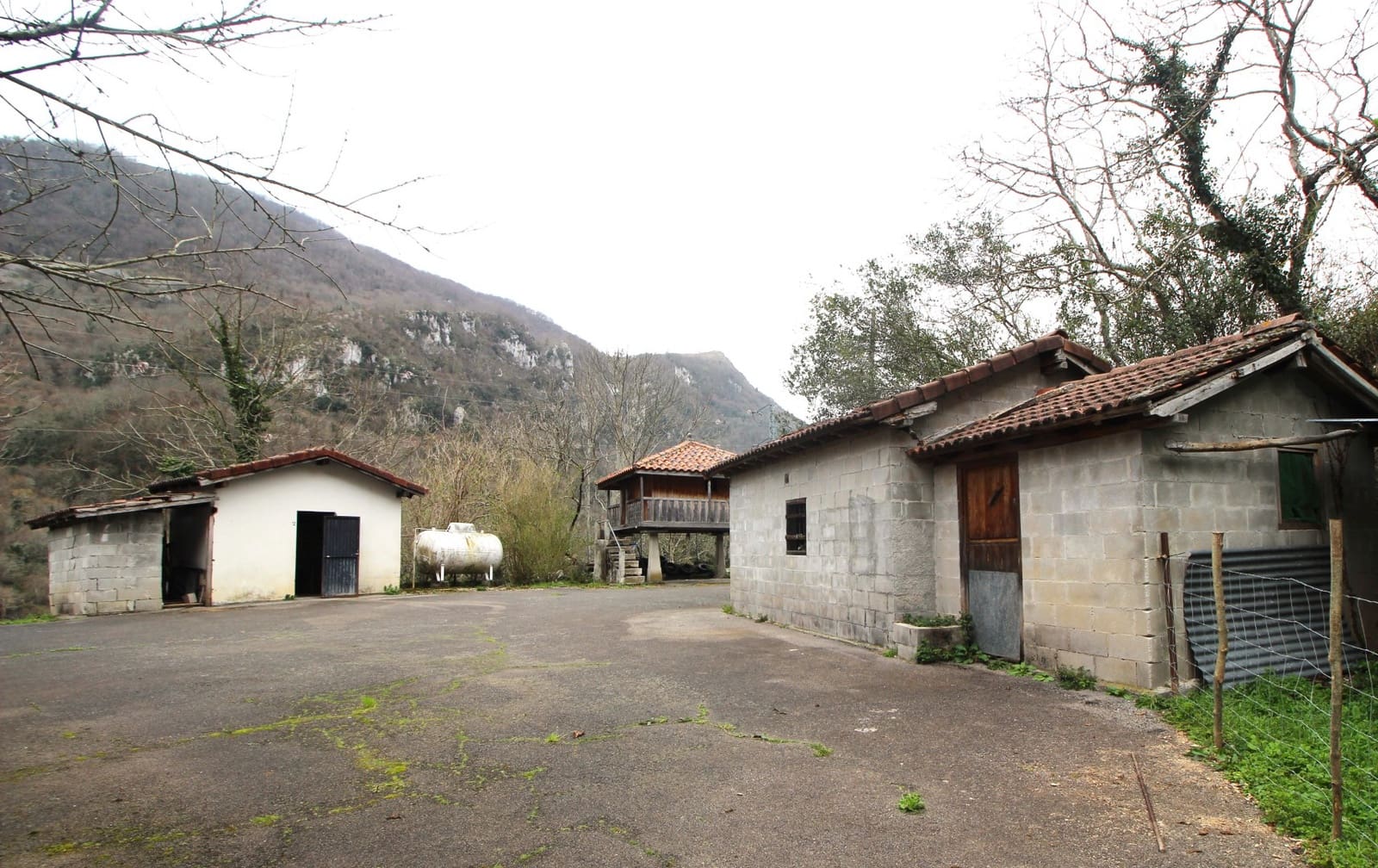 5 soveværelse Finca/Landehus til salg i Amieva med garage - € 290.000 (Ref: 8873243)