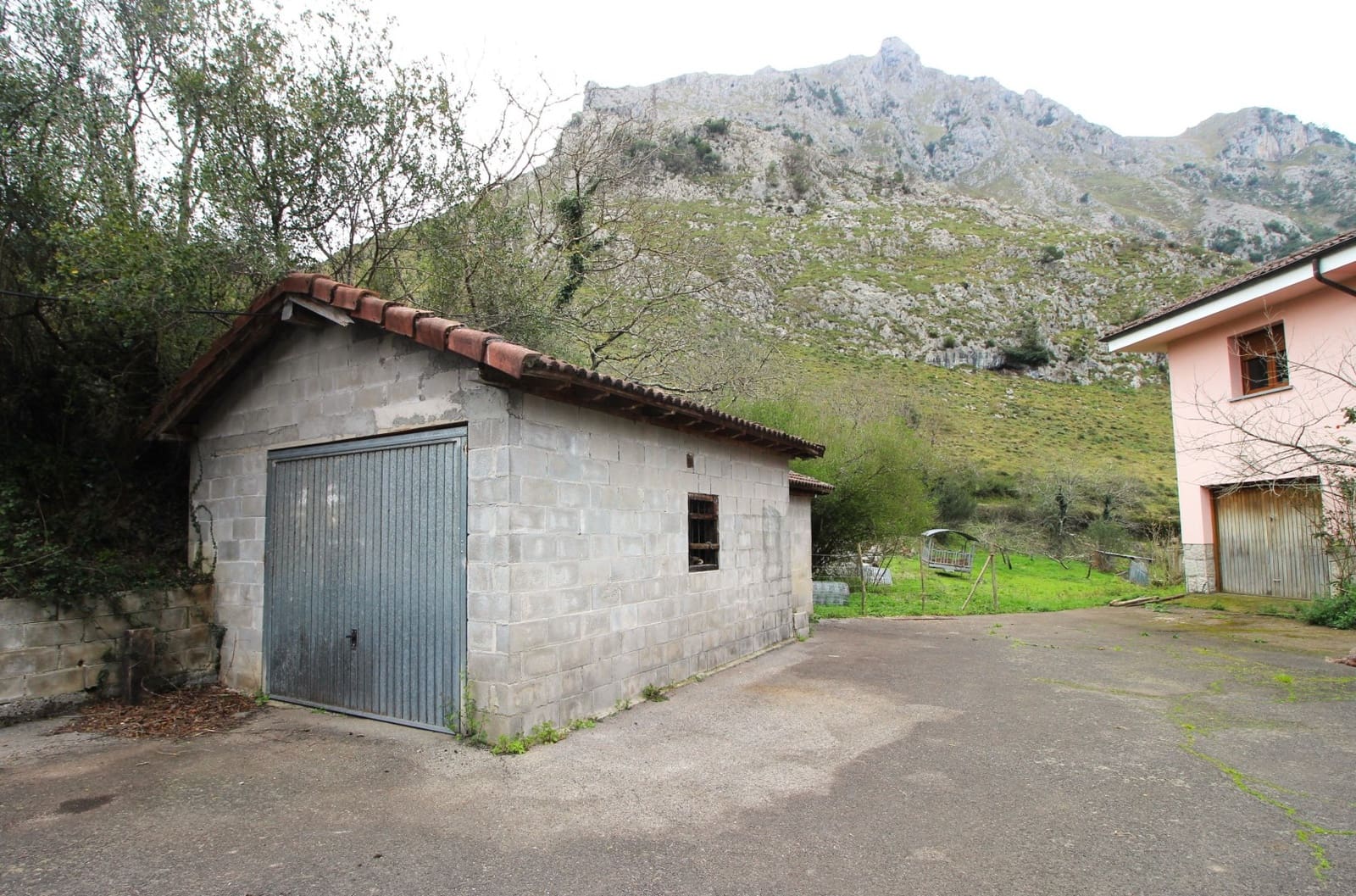 5 soveværelse Finca/Landehus til salg i Amieva med garage - € 290.000 (Ref: 8873243)