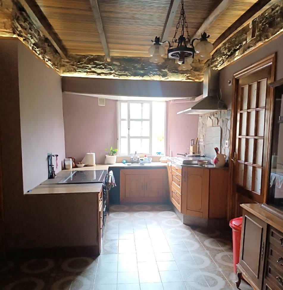 8 soveværelse Finca/Landehus til salg i Taramundi - € 240.000 (Ref: 8895901)