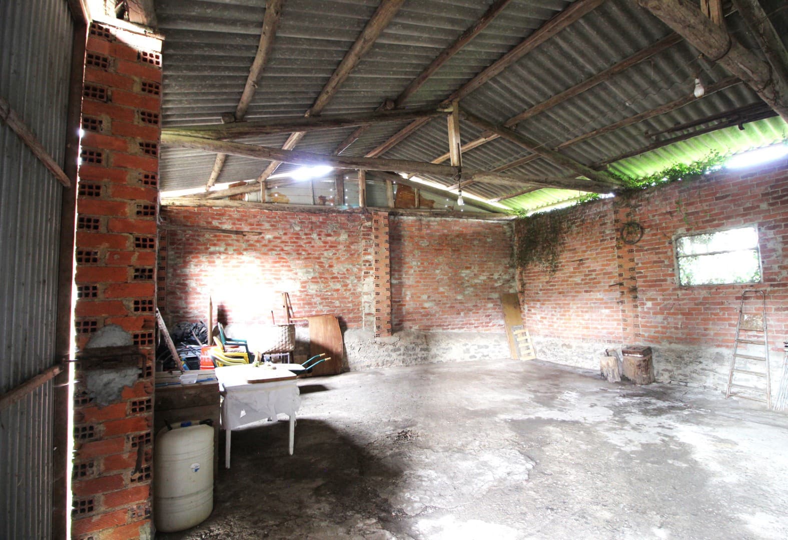 4 soverom Finca/Herregård til salgs i Salas med garasje - € 235 000 (Ref: 8945582)