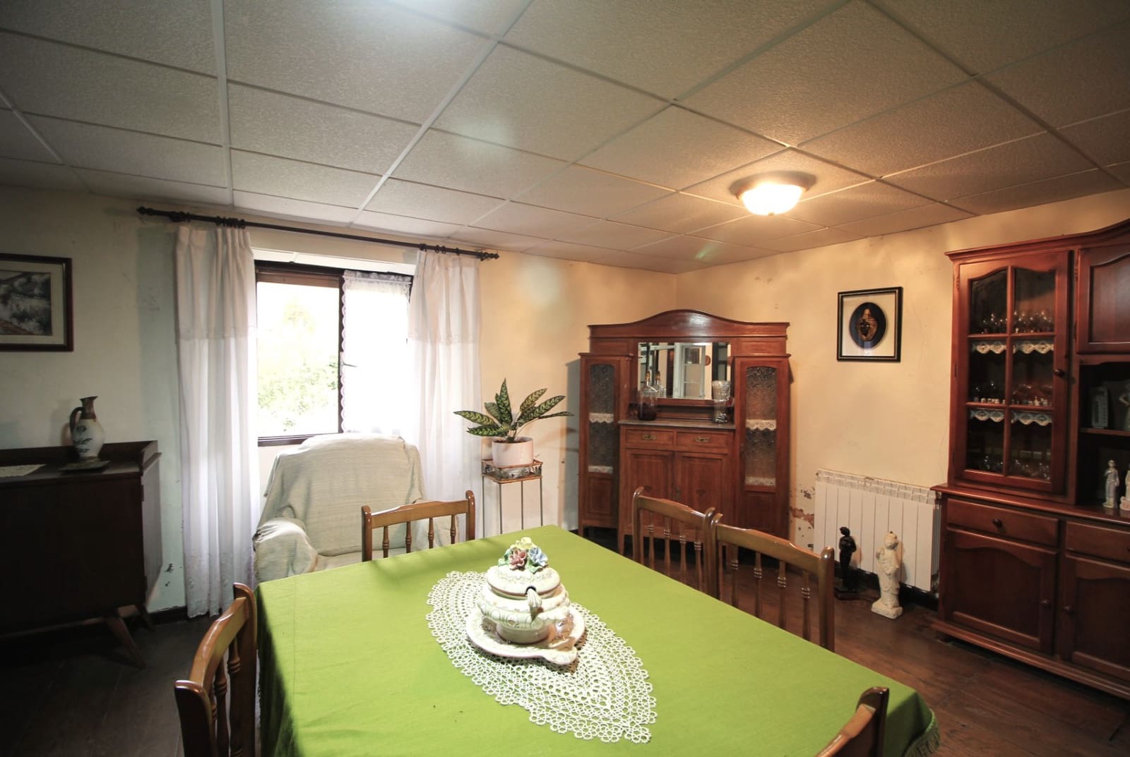 4 soverom Finca/Herregård til salgs i Salas med garasje - € 235 000 (Ref: 8945582)