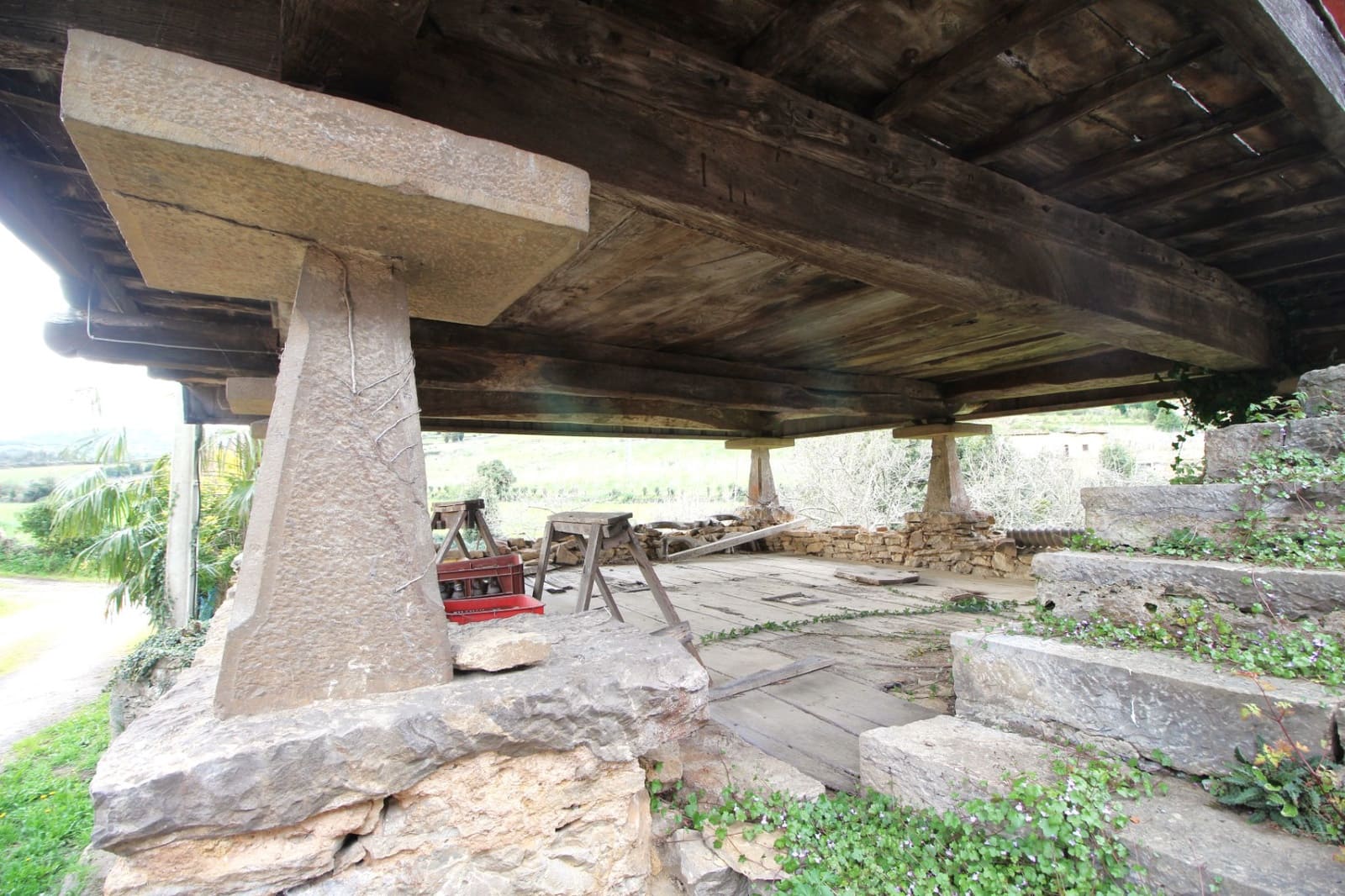 4 soverom Finca/Herregård til salgs i Salas med garasje - € 235 000 (Ref: 8945582)