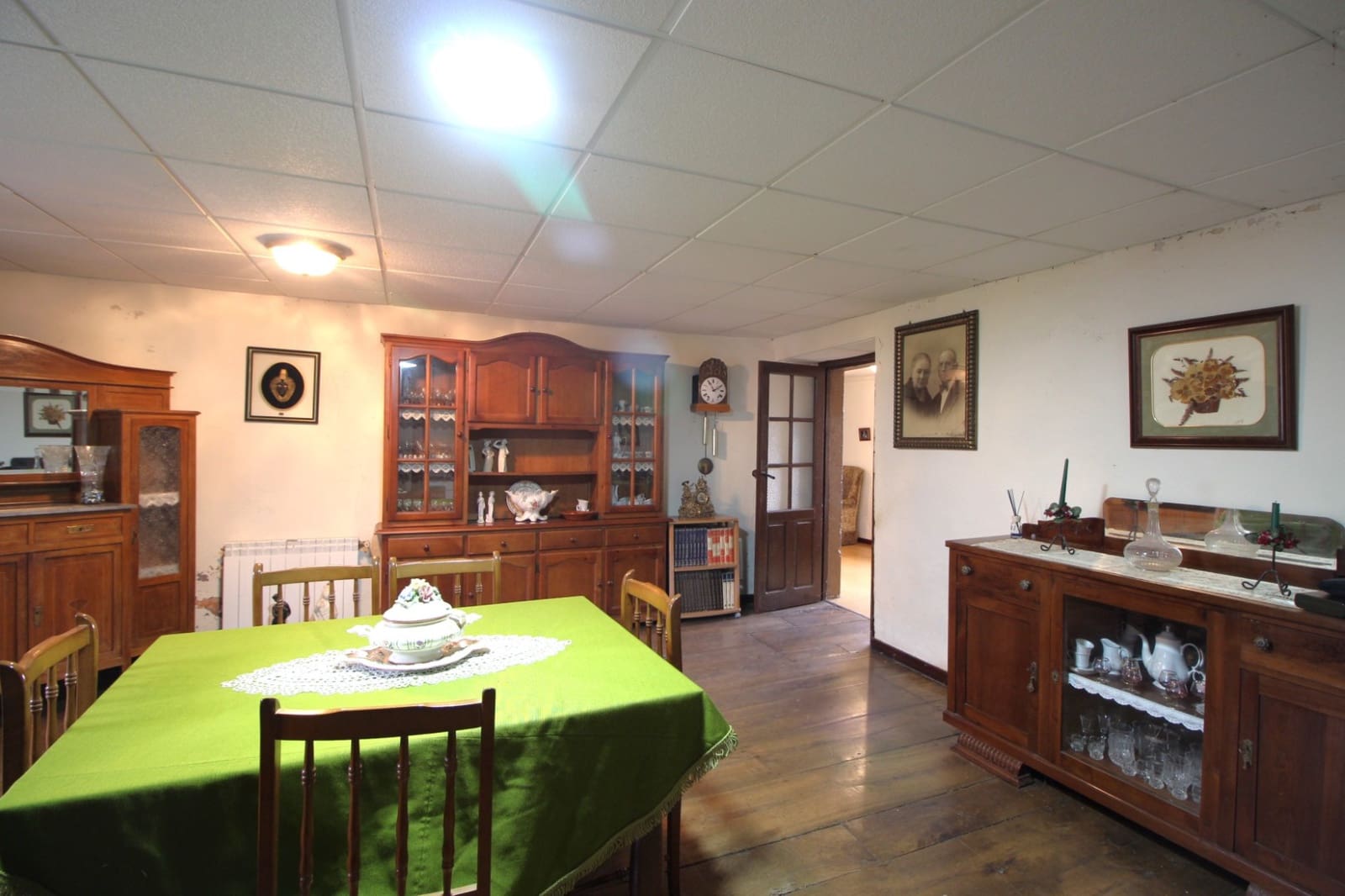 4 soverom Finca/Herregård til salgs i Salas med garasje - € 235 000 (Ref: 8945582)