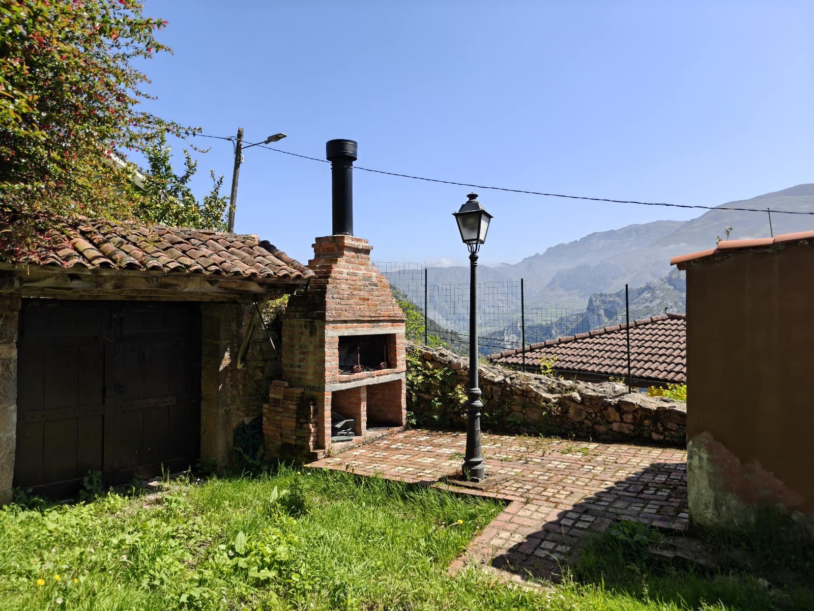 4 soveværelse Finca/Landehus til salg i Proaza - € 420.000 (Ref: 8969013)