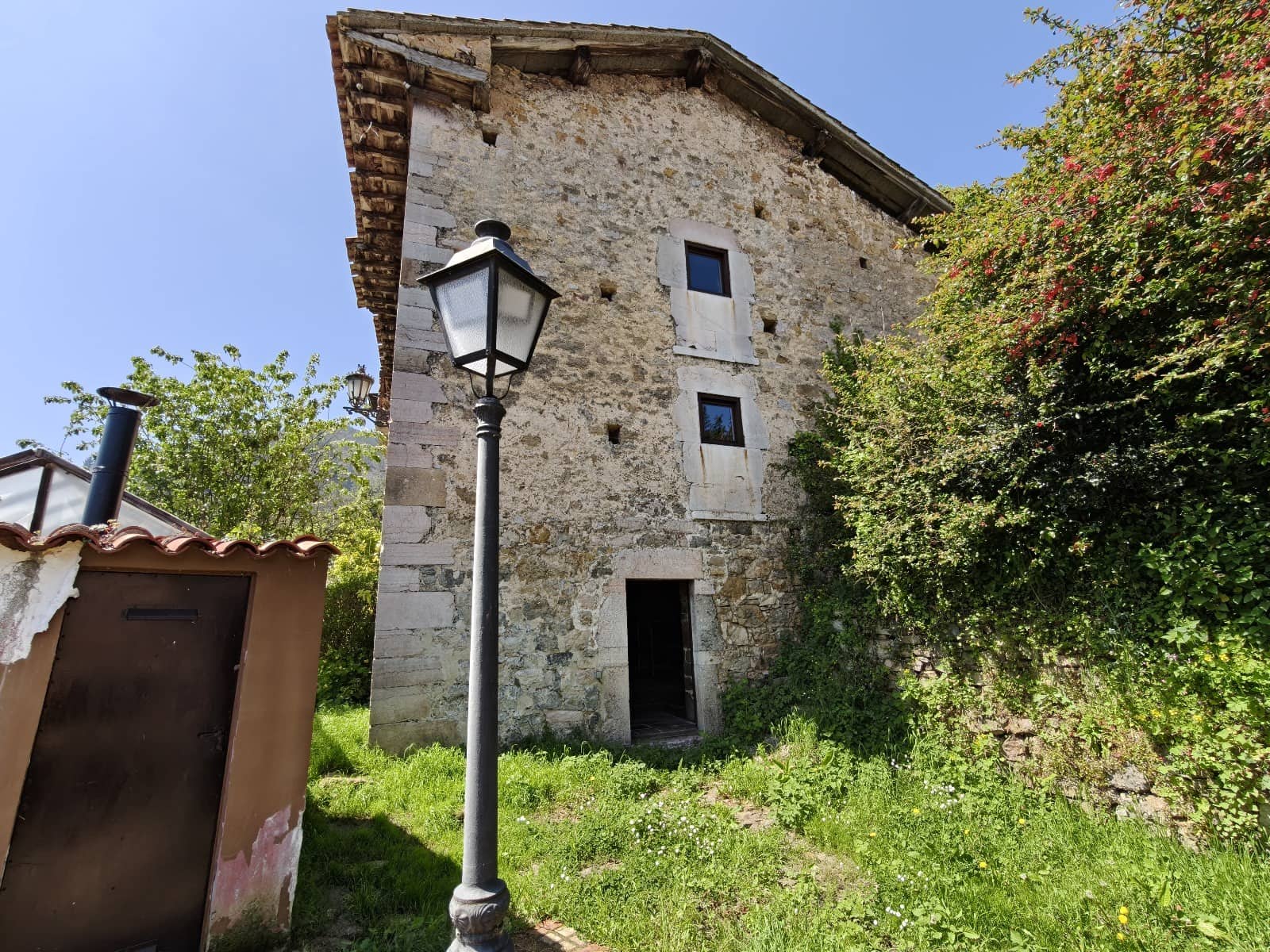 4 soveværelse Finca/Landehus til salg i Proaza - € 420.000 (Ref: 8969013)