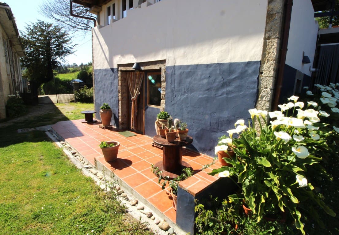 13 sovrum Finca/Hus på landet till salu i Pravia med garage - 370 000 € (Ref: 8971015)