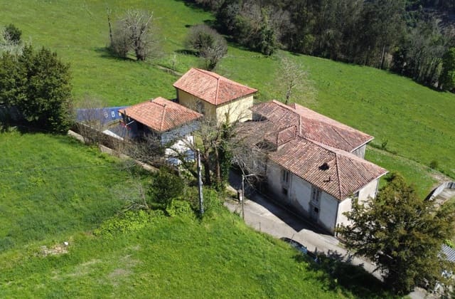 13 soverom Finca/Herregård til salgs i Pravia med garasje - € 370 000 (Ref: 8971015)