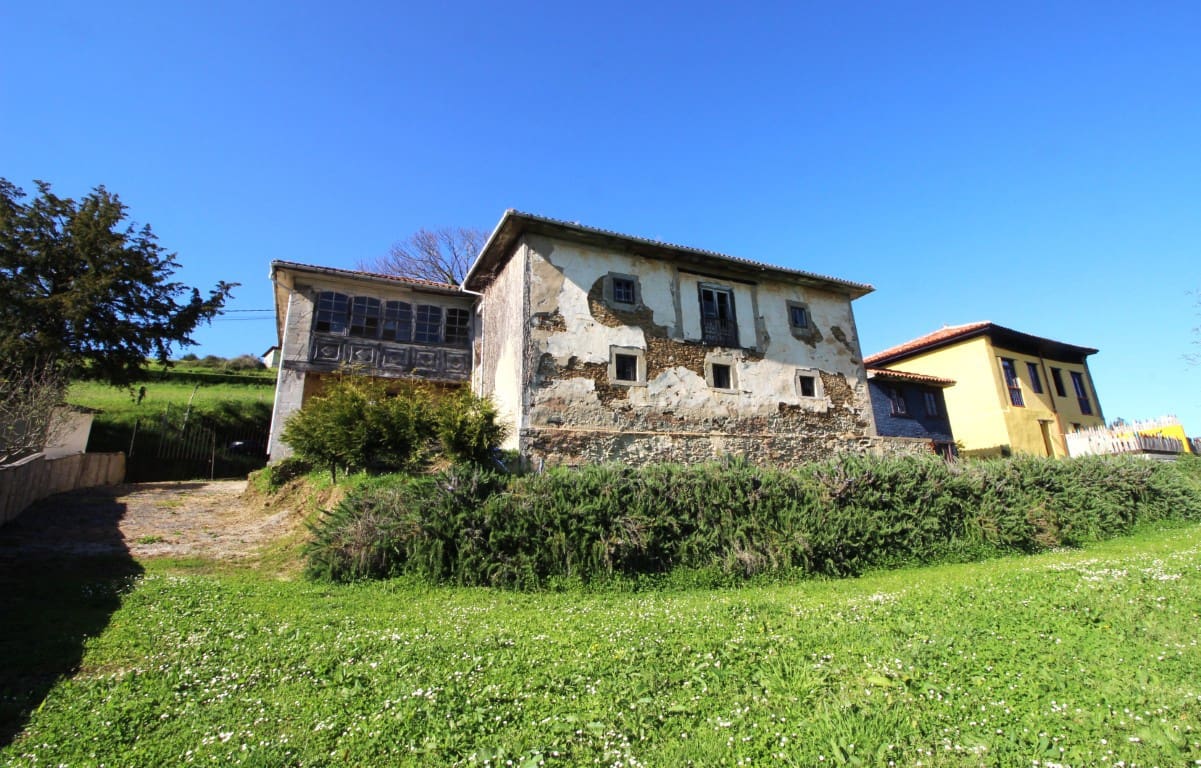 13 sovrum Finca/Hus på landet till salu i Pravia med garage - 370 000 € (Ref: 8971015)