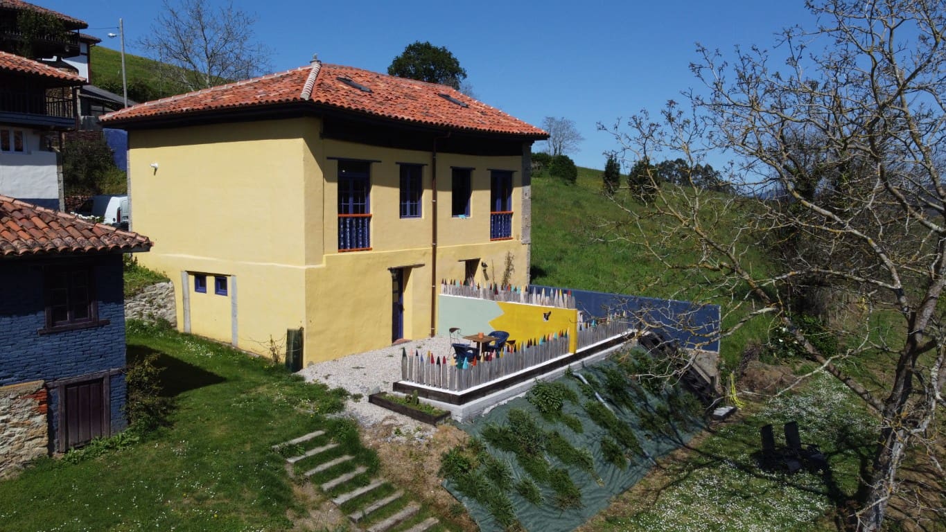 13 sovrum Finca/Hus på landet till salu i Pravia med garage - 370 000 € (Ref: 8971015)