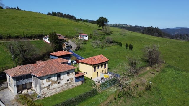 13 soverom Finca/Herregård til salgs i Pravia med garasje - € 370 000 (Ref: 8971015)