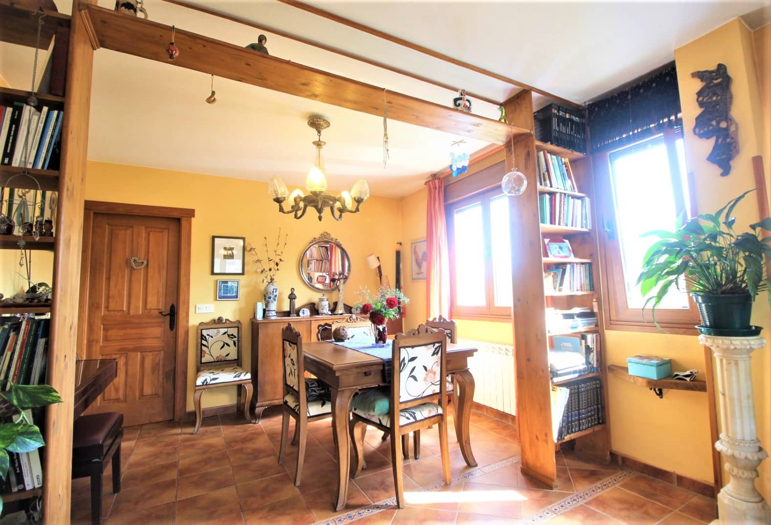 4 soveværelse Finca/Landehus til salg i Cangas de Onis med garage - € 420.000 (Ref: 9033469)