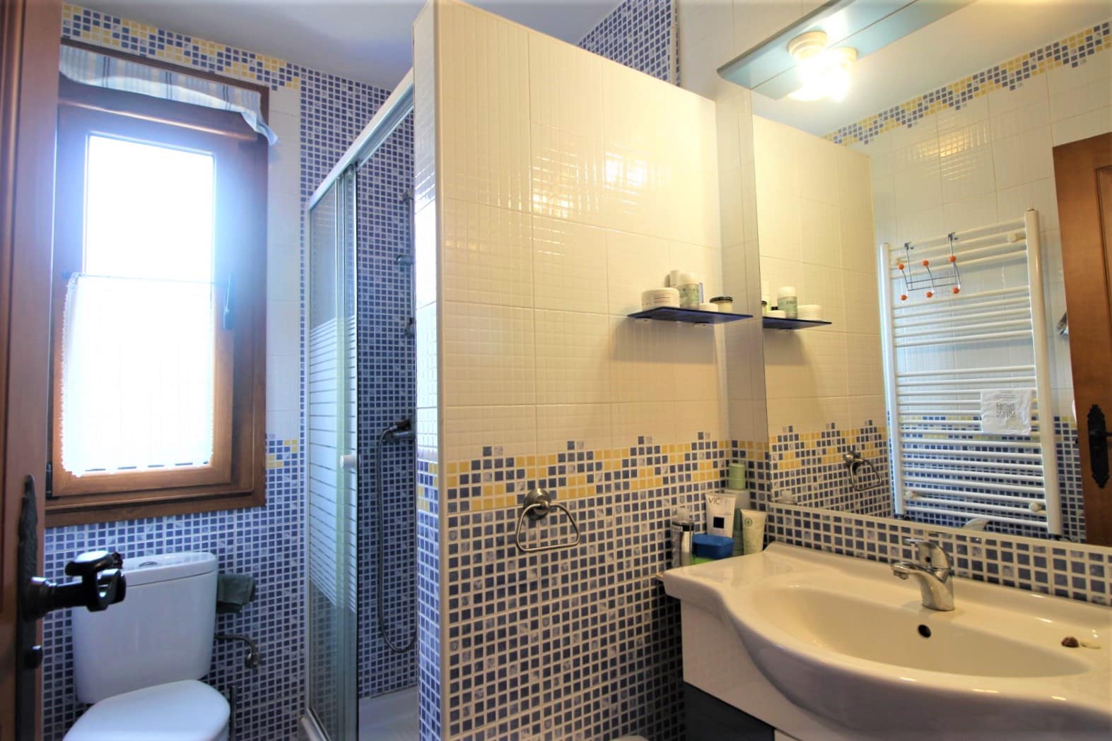 4 soveværelse Finca/Landehus til salg i Cangas de Onis med garage - € 420.000 (Ref: 9033469)