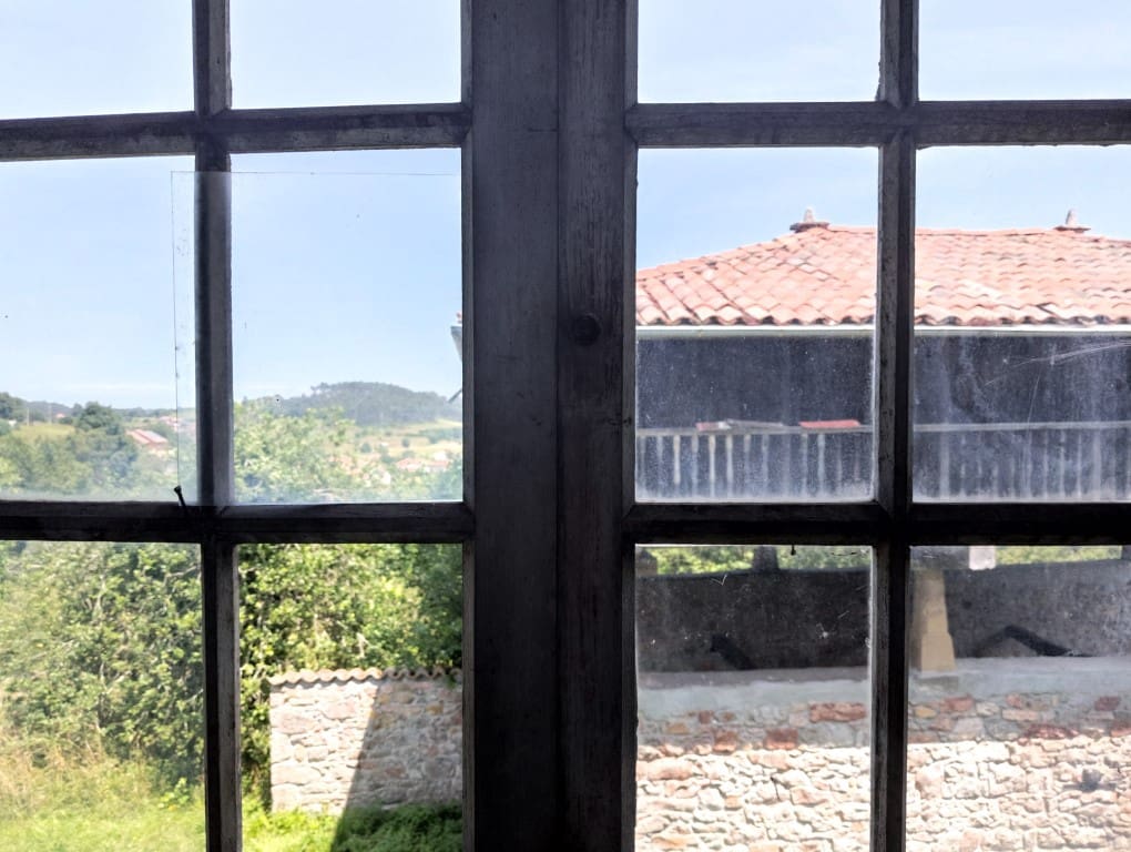 5 soveværelse Finca/Landehus til salg i Castrillon med garage - € 185.000 (Ref: 9033552)