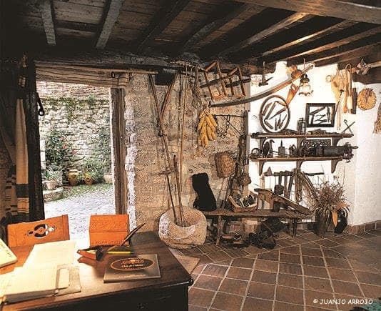 11 soveværelse Finca/Landehus til salg i Penamellera Baja - € 690.000 (Ref: 9035462)