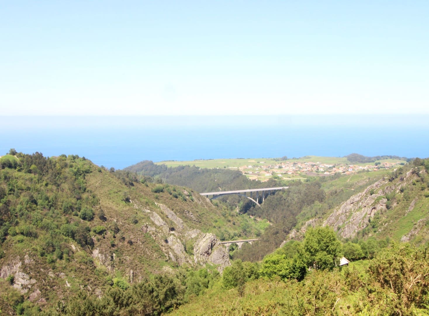 Grunde uden byggetilladelser til salg i Cudillero - € 3.400.000 (Ref: 9058150)