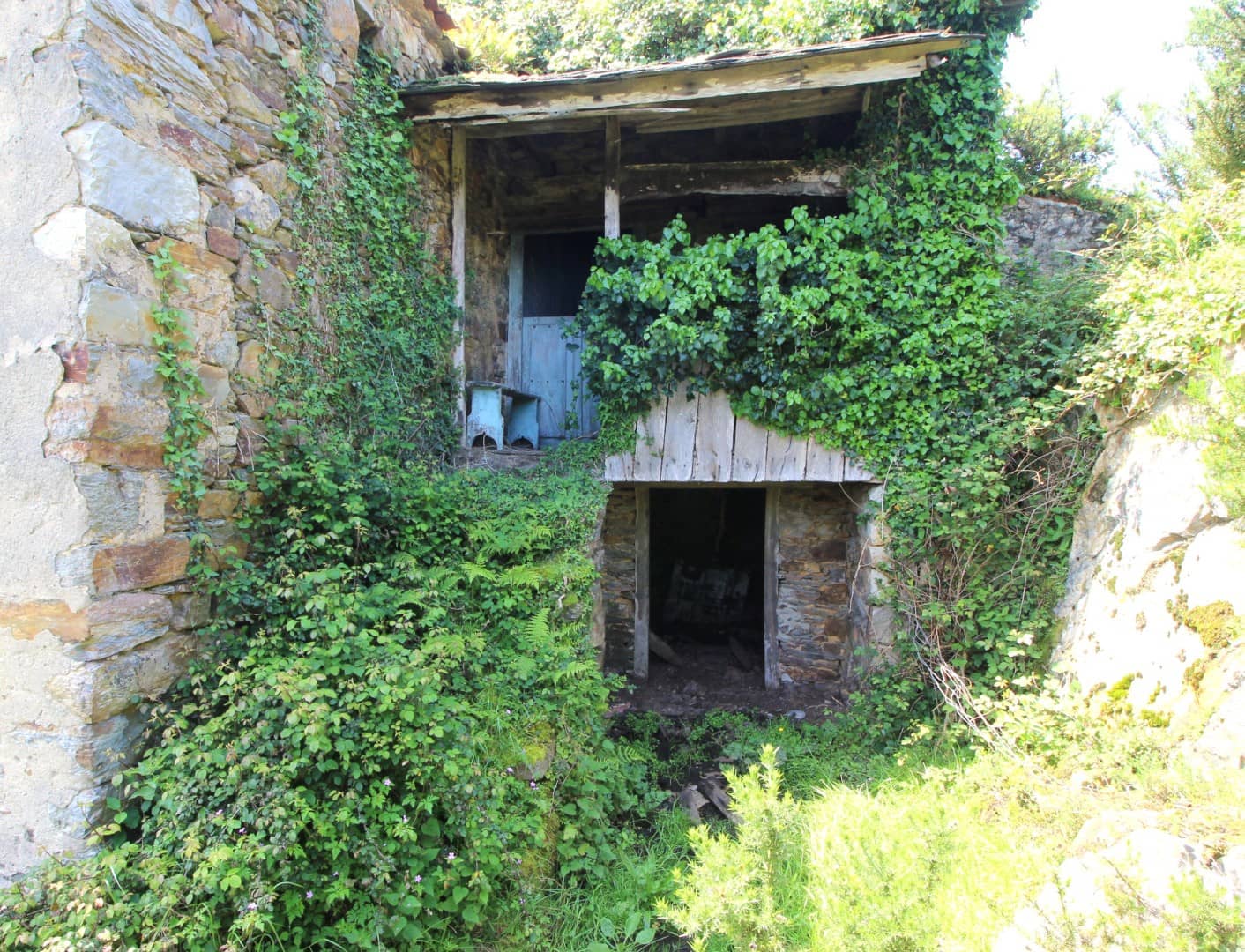 Grunde uden byggetilladelser til salg i Cudillero - € 3.400.000 (Ref: 9058150)