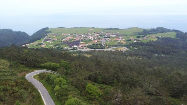 Undeveloped Land for sale in Cudillero - € 3,400,000 (Ref: 9058150)