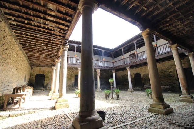 9 bedroom Finca/Country House for sale in Salas with garage - € 2,950,000 (Ref: 9061918)