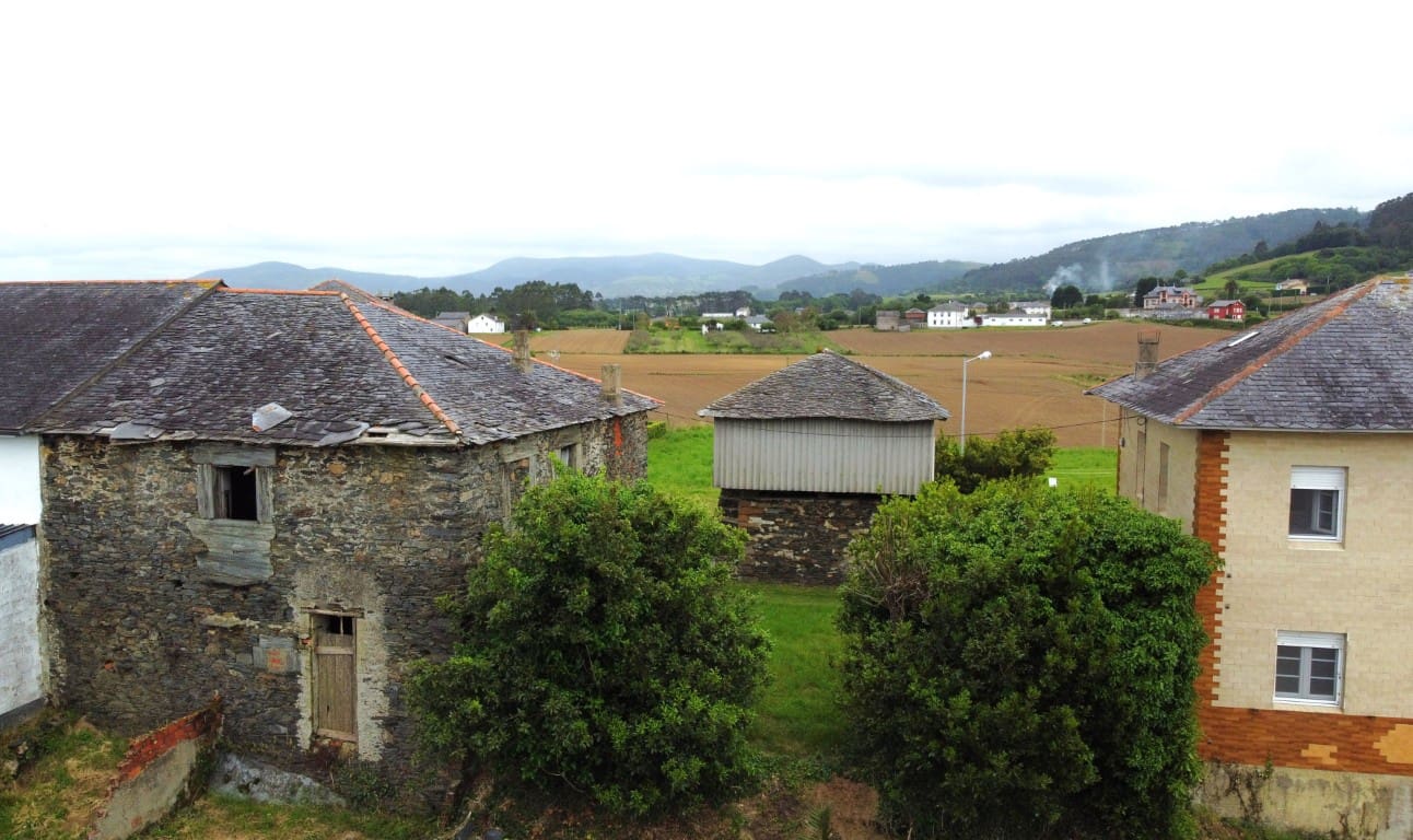 6 soverom Finca/Herregård til salgs i Valdes med garasje - € 330 000 (Ref: 9104002)