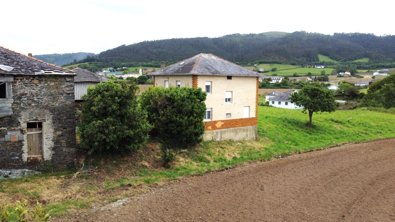 6 soverom Finca/Herregård til salgs i Valdes med garasje - € 330 000 (Ref: 9104002)