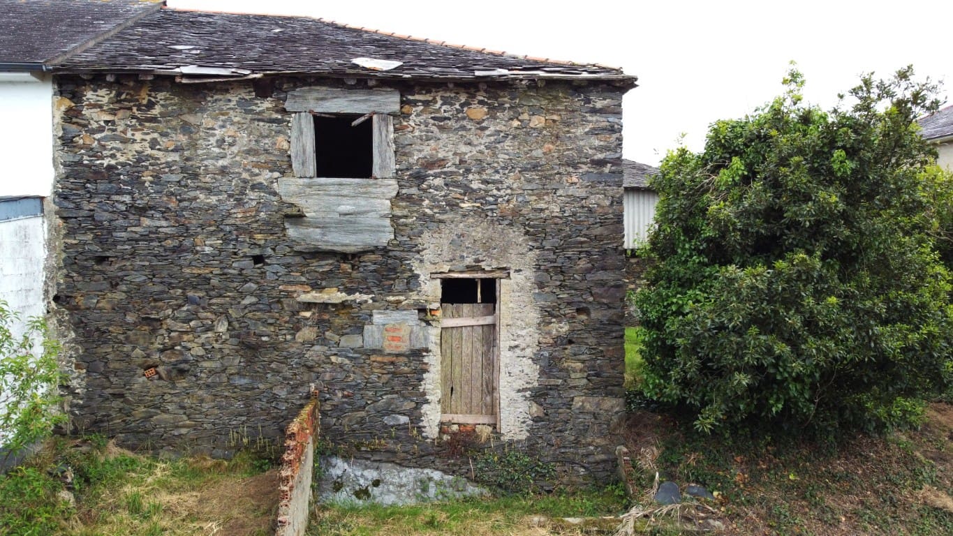 6 soverom Finca/Herregård til salgs i Valdes med garasje - € 330 000 (Ref: 9104002)