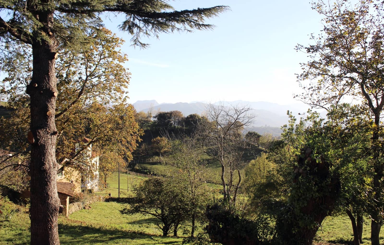 6 soveværelse Finca/Landehus til salg i Parres med garage - € 900.000 (Ref: 9104054)