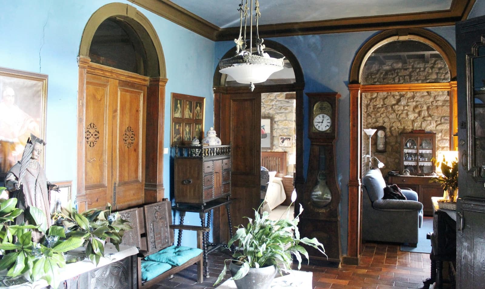 6 soveværelse Finca/Landehus til salg i Parres med garage - € 900.000 (Ref: 9104054)