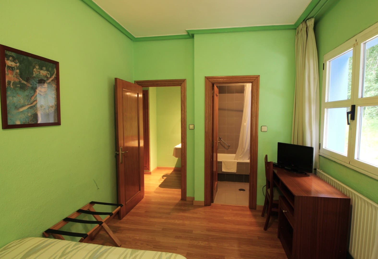 23 soveværelse Hotel til salg i Cangas de Onis med swimmingpool garage - € 1.300.000 (Ref: 9162737)