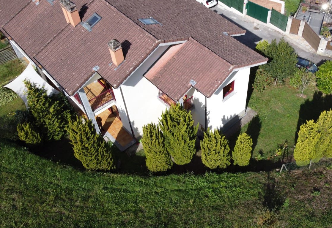 5 soveværelse Byhus til salg i Cangas de Onis med garage - € 430.000 (Ref: 9162927)