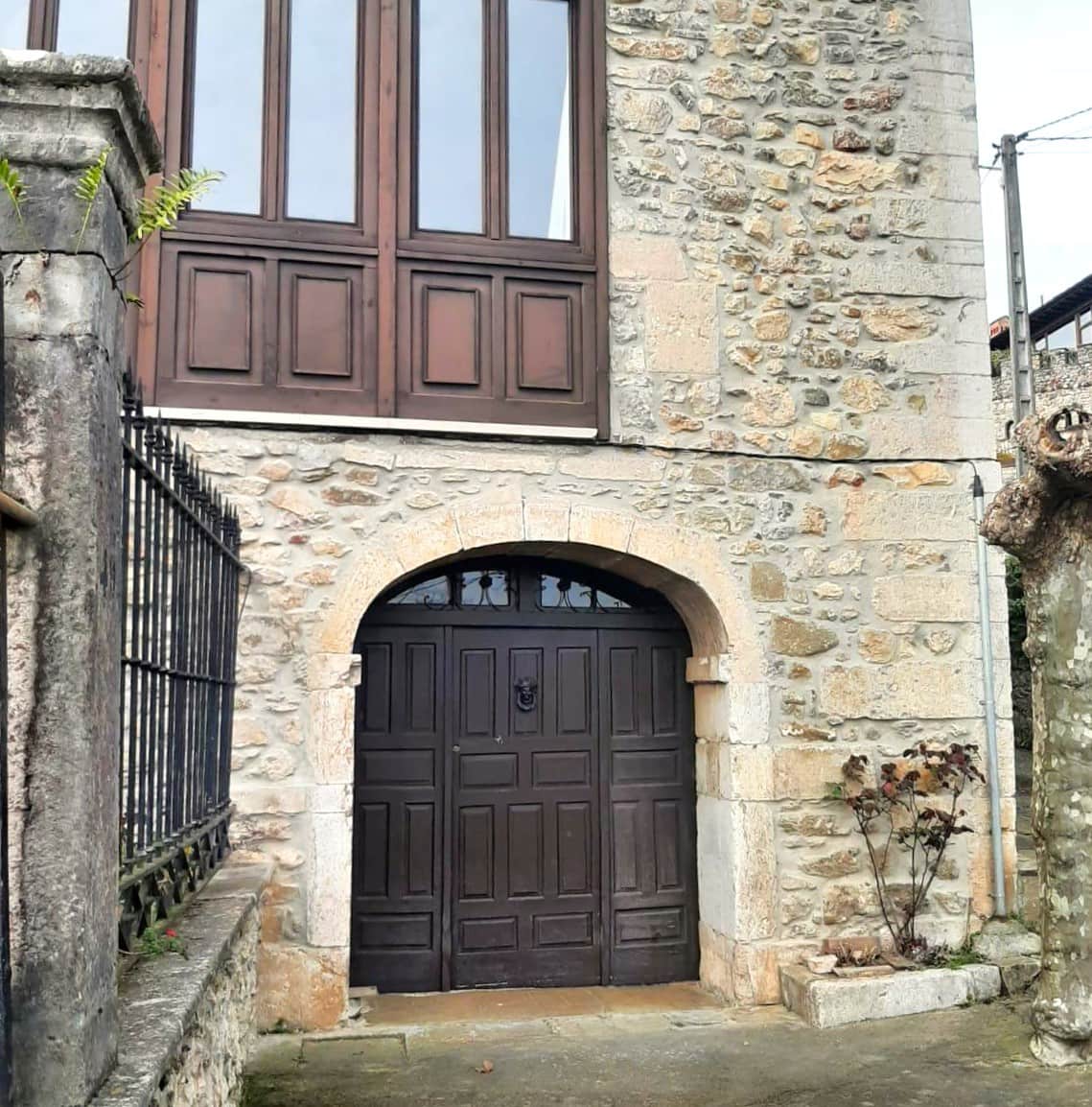 Mark till salu i Parres - 1 500 000 € (Ref: 9293861)