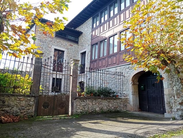 Undeveloped Land for sale in Parres - € 1,500,000 (Ref: 9293861)