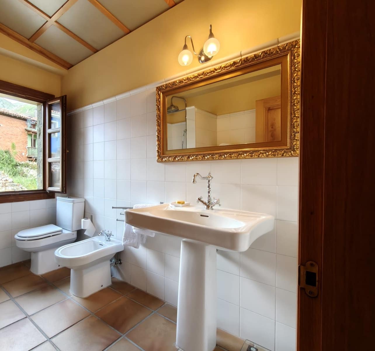 3 soveværelse Finca/Landehus til salg i Quiros - € 220.000 (Ref: 9447095)