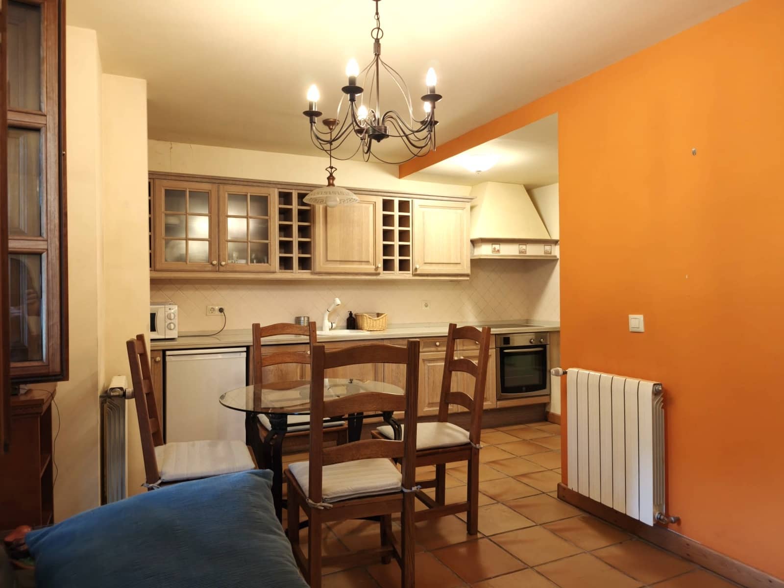 3 soveværelse Finca/Landehus til salg i Quiros - € 220.000 (Ref: 9447095)