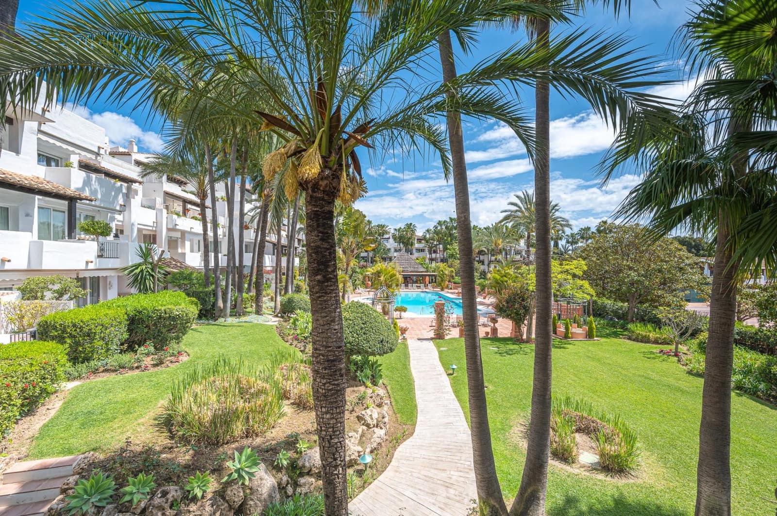 3 camera da letto Attico in vendita in Marbella con piscina garage - 6.750.000 € (Rif: 9610290)