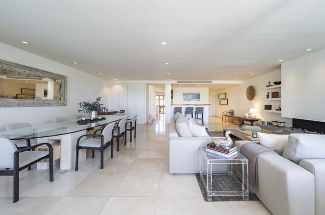 3 slaapkamer Penthouse te koop in Lomas De Marbella, Marbella met zwembad garage - € 6.750.000 (Ref: 9610290)