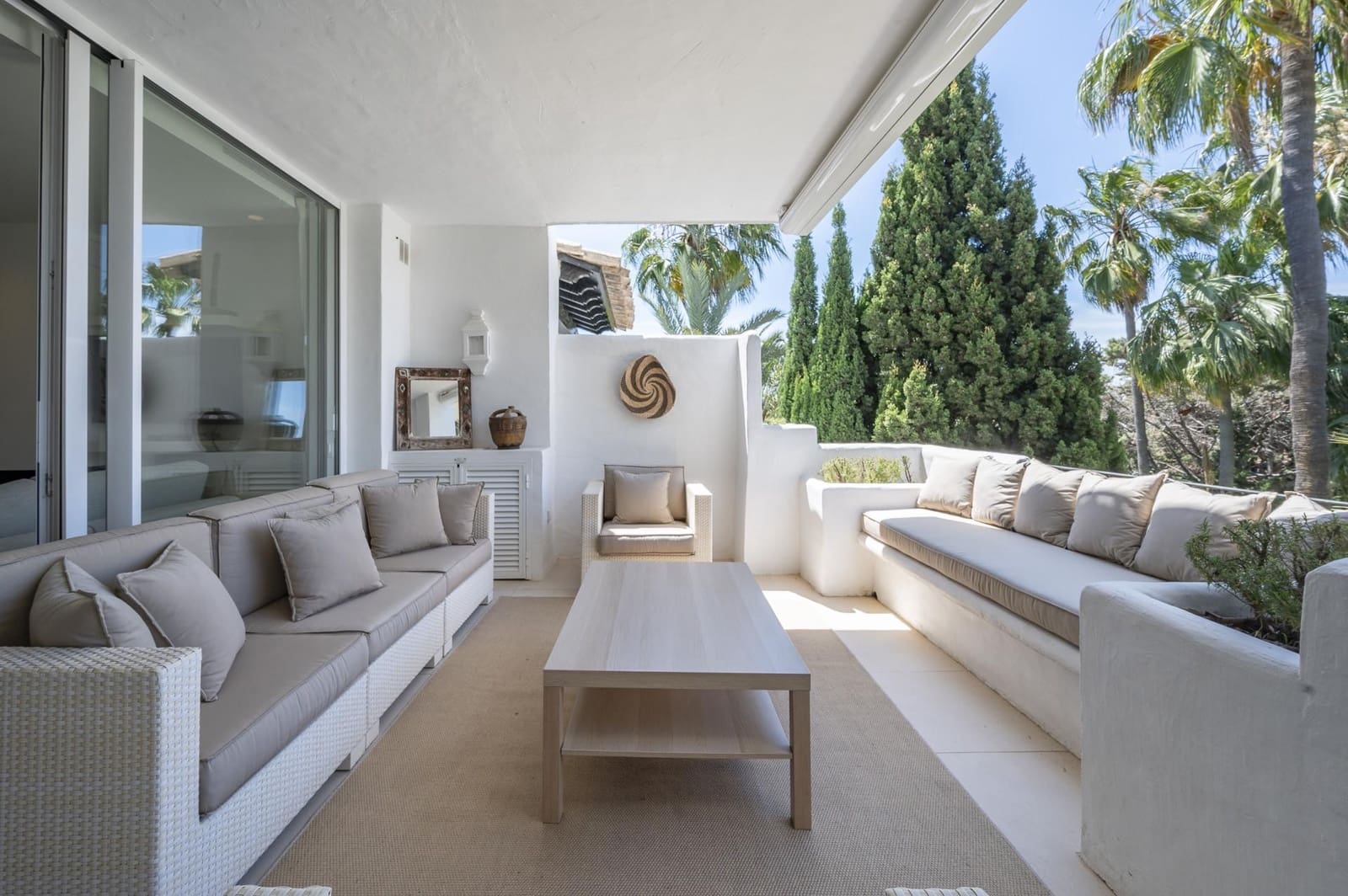 Ático de 3 habitaciones en Marbella en venta con piscina garaje - 6.750.000 € (Ref: 9610290)