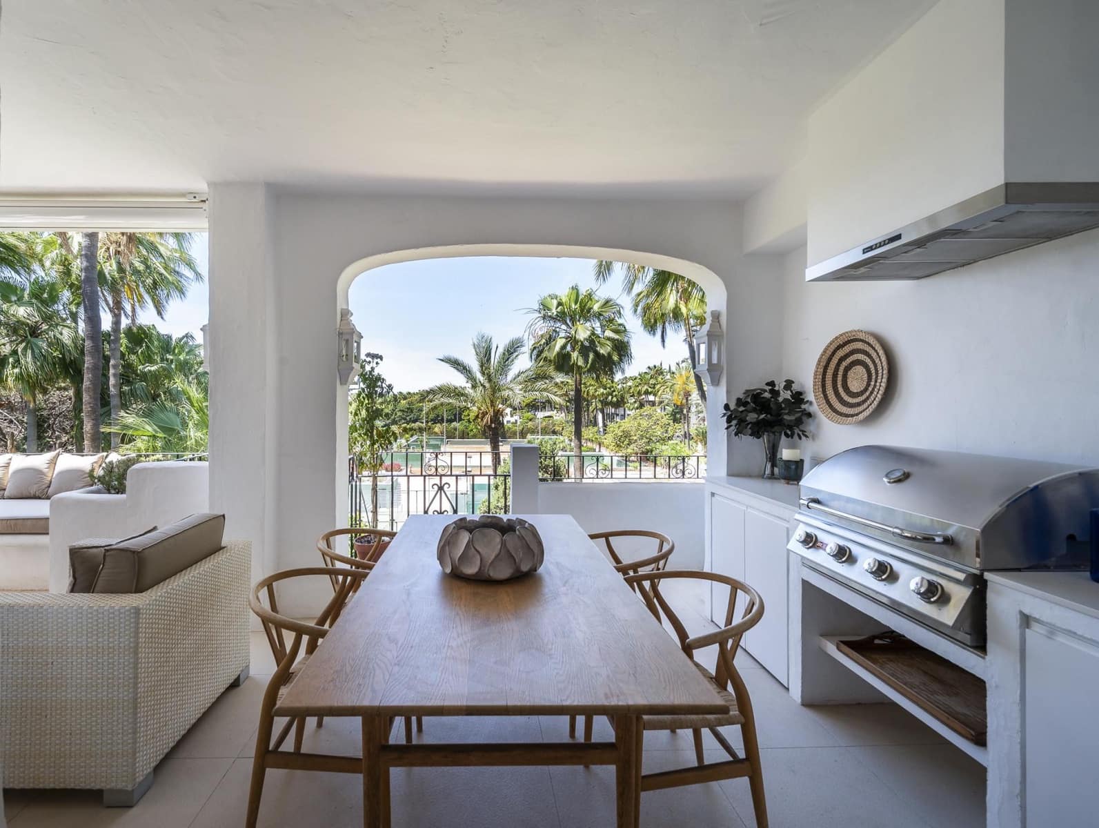Ático de 3 habitaciones en Marbella en venta con piscina garaje - 6.750.000 € (Ref: 9610290)
