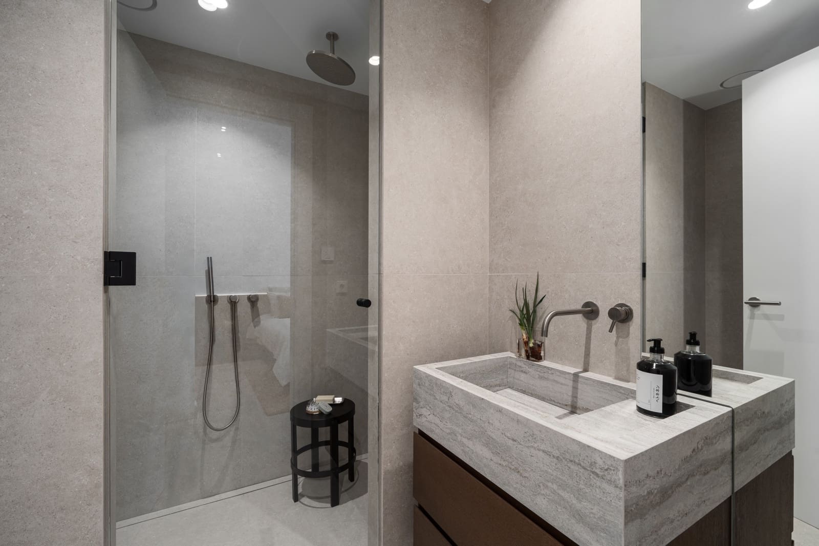 4 soveværelse Semi-Rækkehus til salg i Marbella med swimmingpool garage - € 3.950.000 (Ref: 9614476)