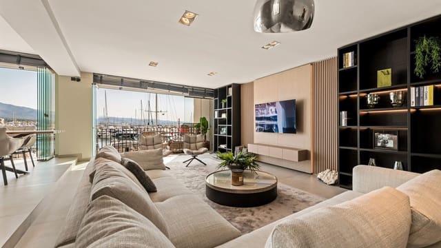 2 sypialnia Apartament na sprzedaż w Puerto Banus, Marbella z garażem - 1 690 000 € (Ref: 9614479)