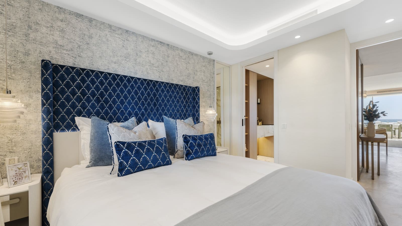 3 soverom Leilighet til salgs i Marbella med svømmebasseng garasje - € 6 450 000 (Ref: 9614480)